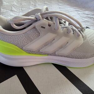 Adidas UltraRun 5 Gray and Neon Green Sneakers Youth 5 Womens 6.5